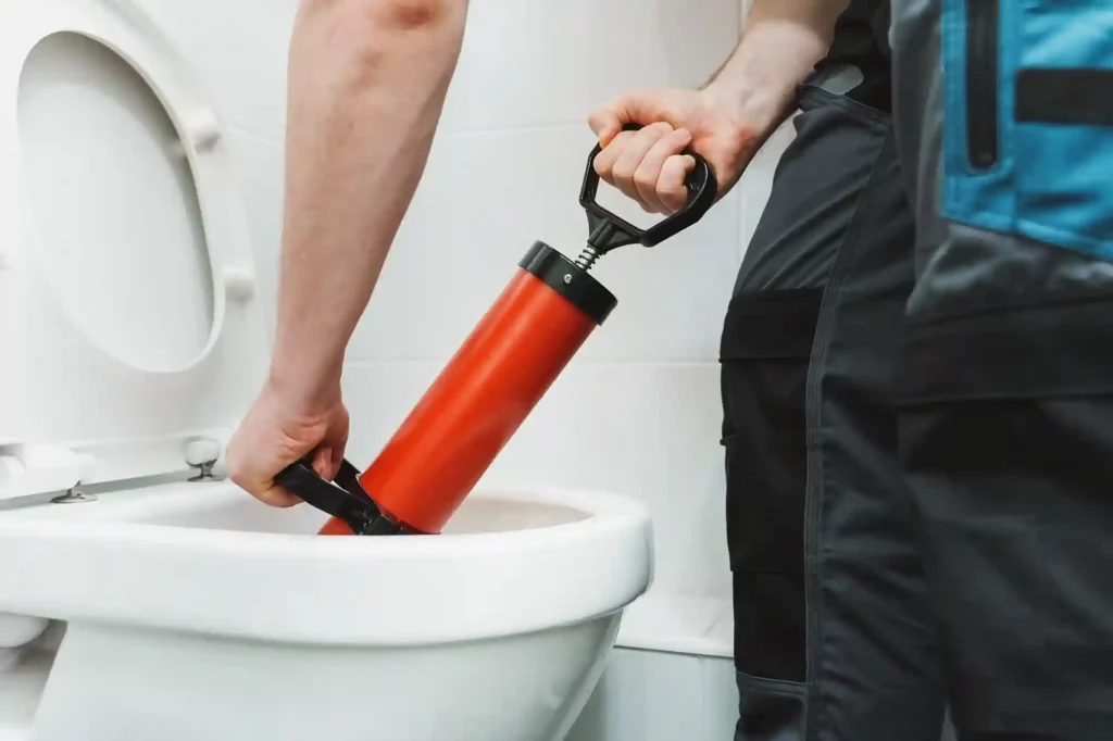 Fachmännische Hilfe bei verstopften Toiletten – Schneller Service in Salzgitter