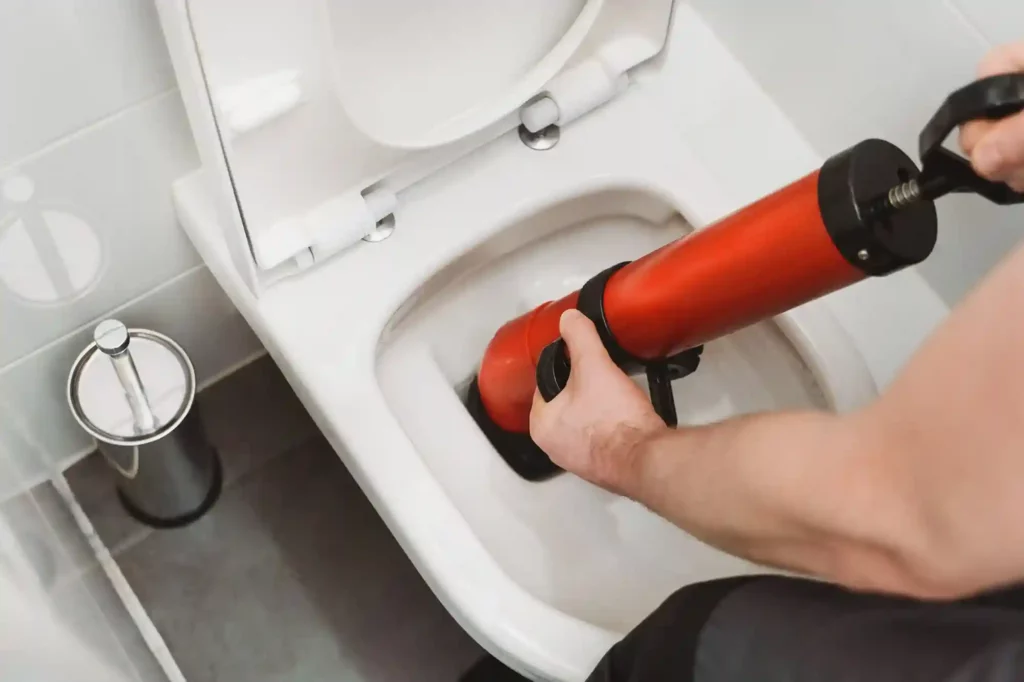Hochdruckreinigung für hartnäckige Toilettenverstopfung – Rohrreinigung Salzgitter